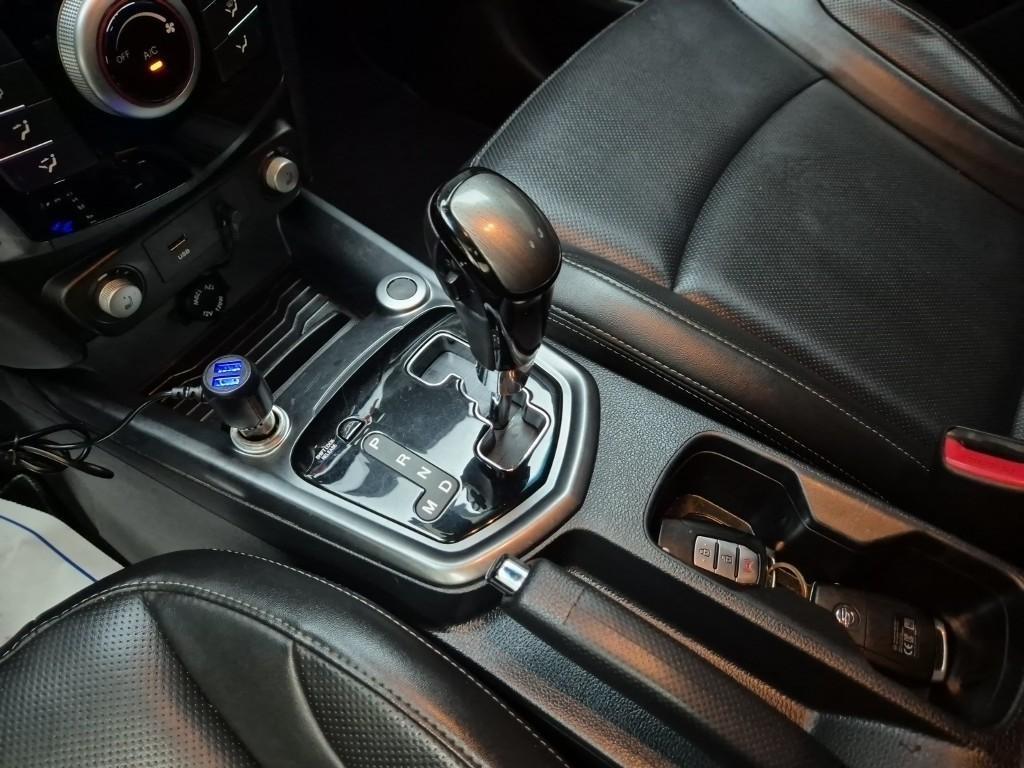 Ssangyong Tivoli 2018 Azul - Importación desde Corea - HF Imports Iquique - Foto 13