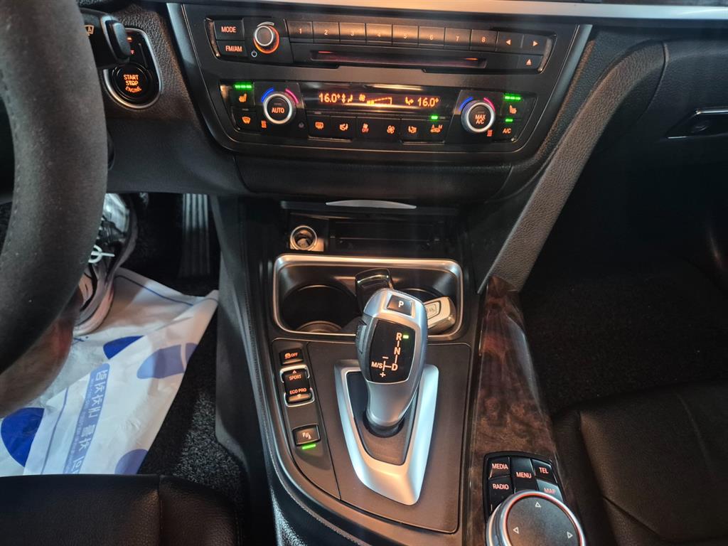 BMW 3 series - Vista 8