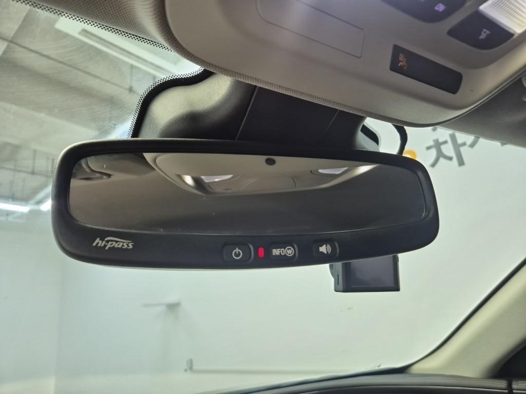 Chevrolet Impala 2018 Plateado - Importación desde Corea - HF Imports Iquique - Foto 14