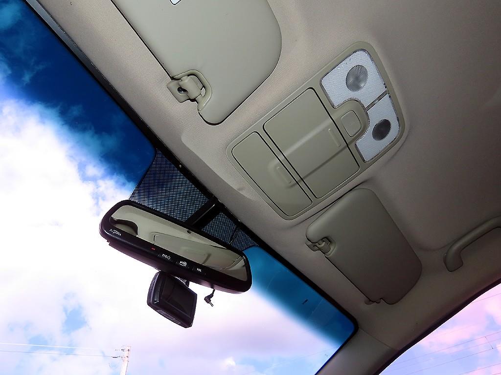 KIA Carens 2016 Rojo - Importación desde Corea - HF Imports Iquique - Foto 15