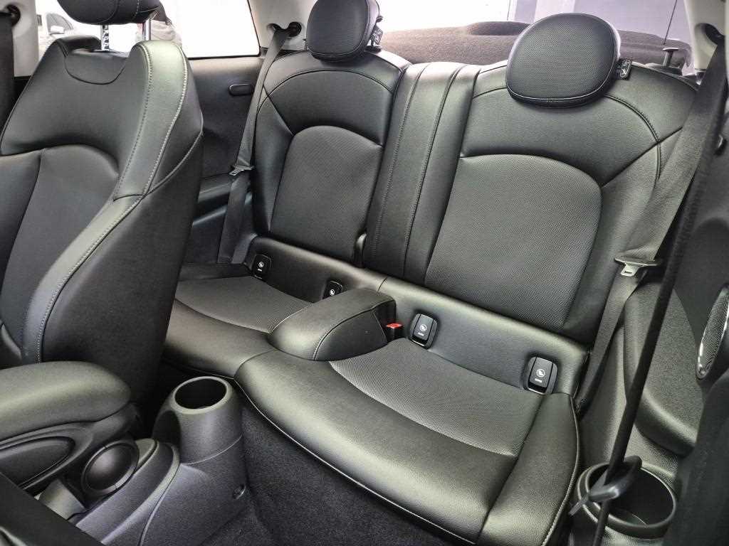 Mini Cooper - Vista 12