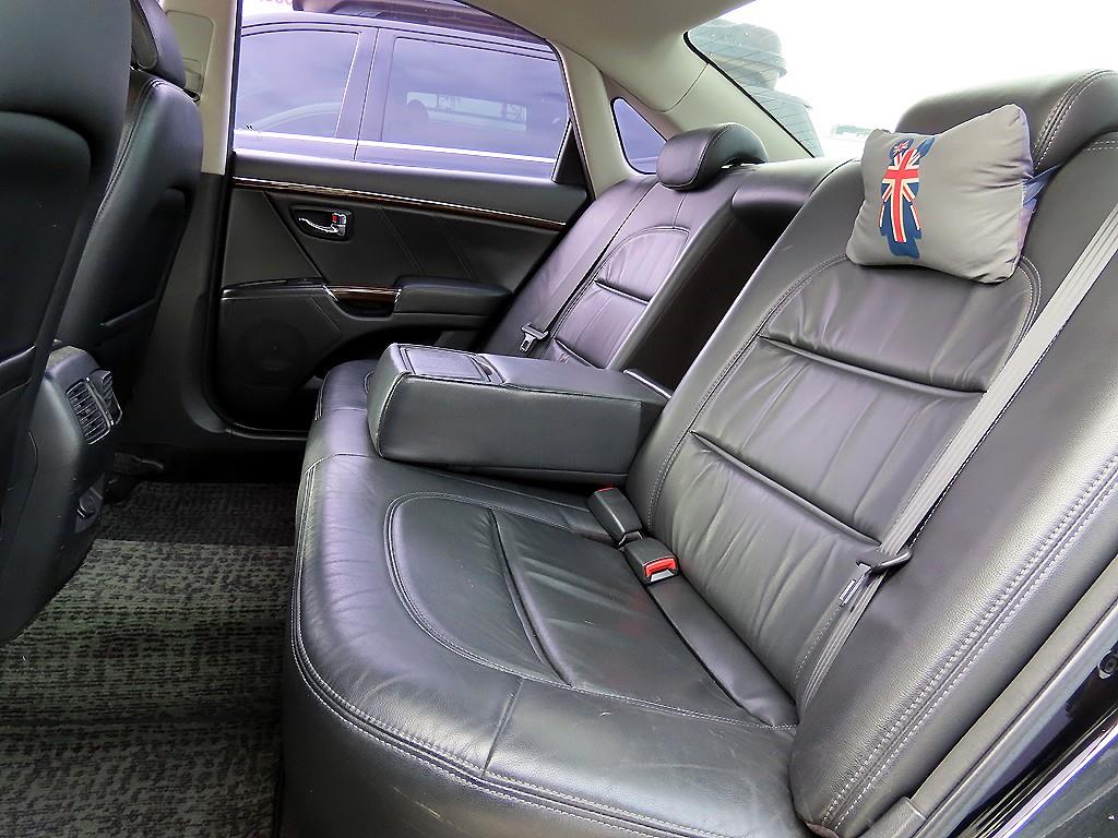 HYUNDAI Grandeur - Vista 6