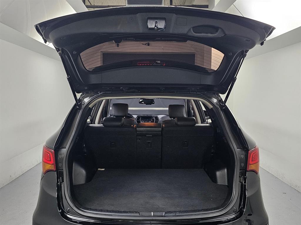 HYUNDAI Santa Fe 2016 Negro - Importación desde Corea - HF Imports Iquique - Foto 20