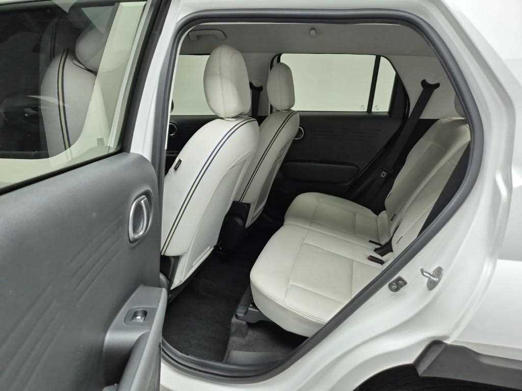 HYUNDAI Casper - Vista 12