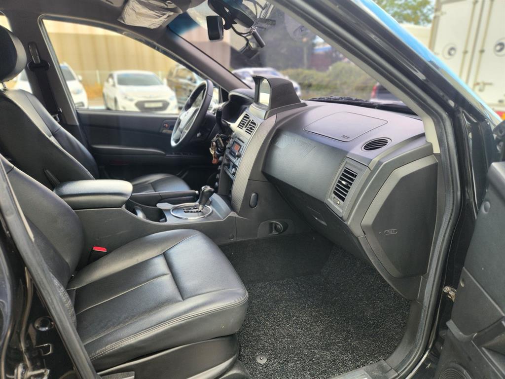 Ssangyong Korando 2016 Negro - Importación desde Corea - HF Imports Iquique - Foto 14