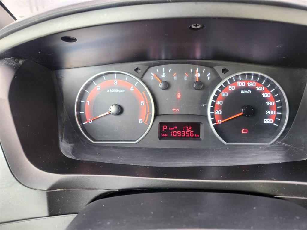 Ssangyong Korando - Vista 6