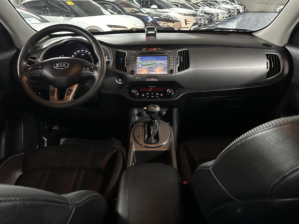 KIA Sportage - Vista 11