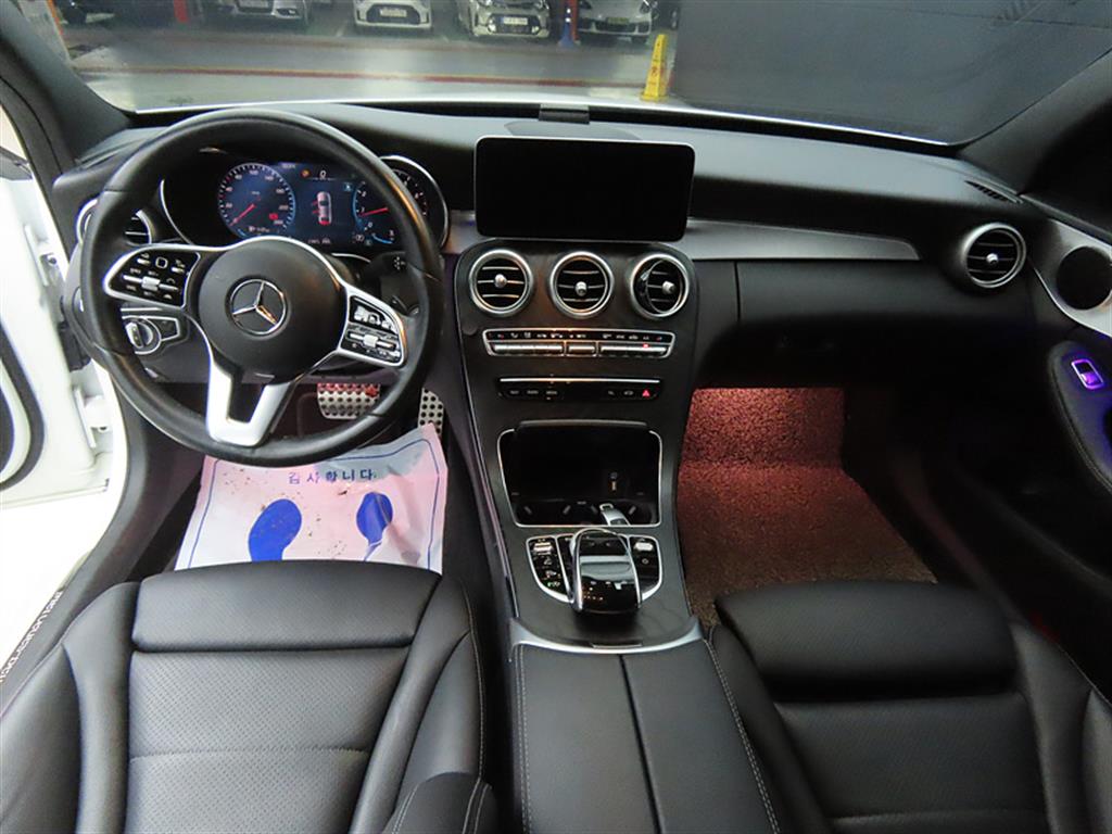 Mercedes Benz C Class - Vista 7