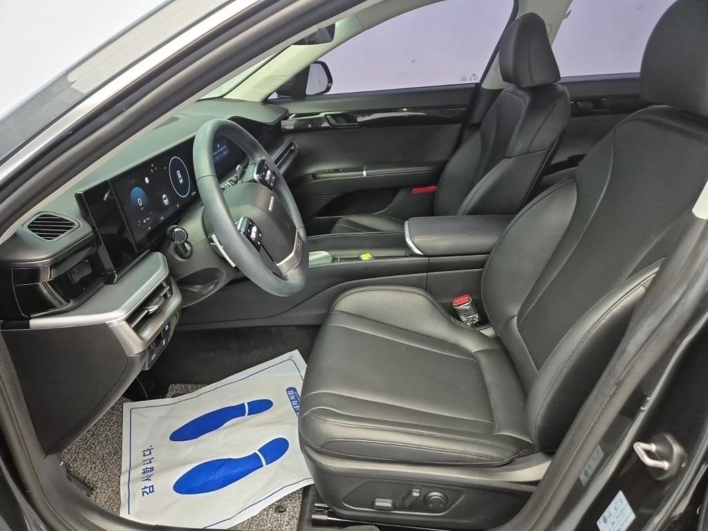 HYUNDAI Grandeur - Vista 11