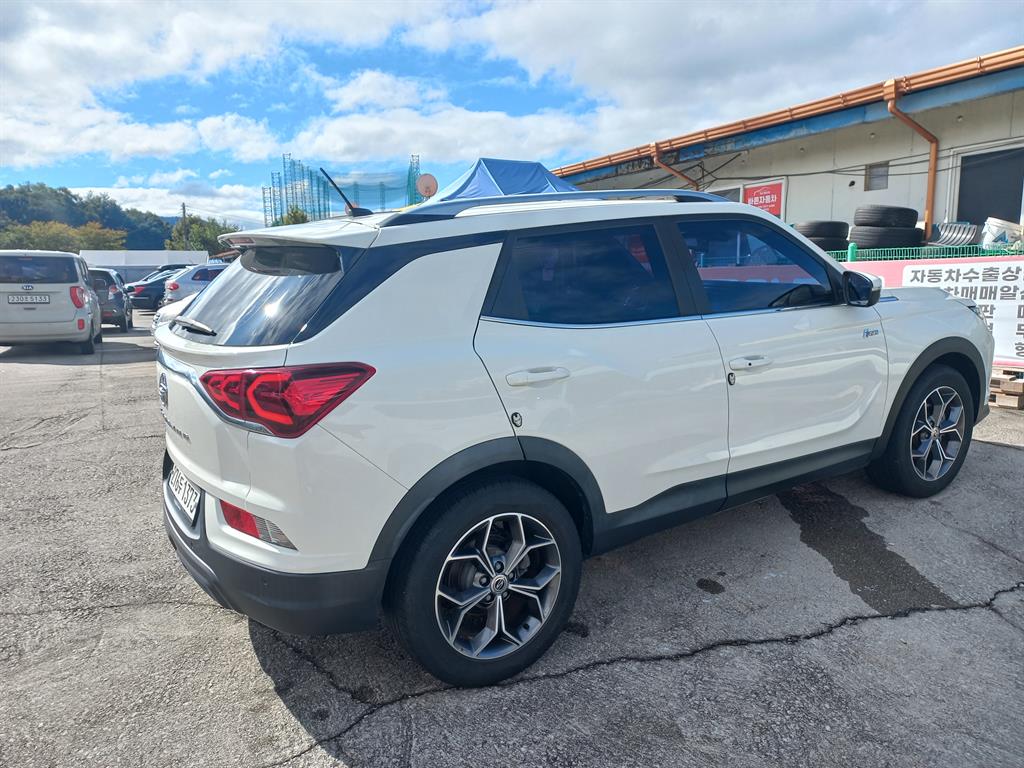 Ssangyong Korando - Vista 4