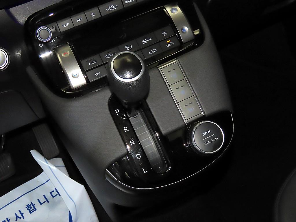 HYUNDAI Casper - Vista 12