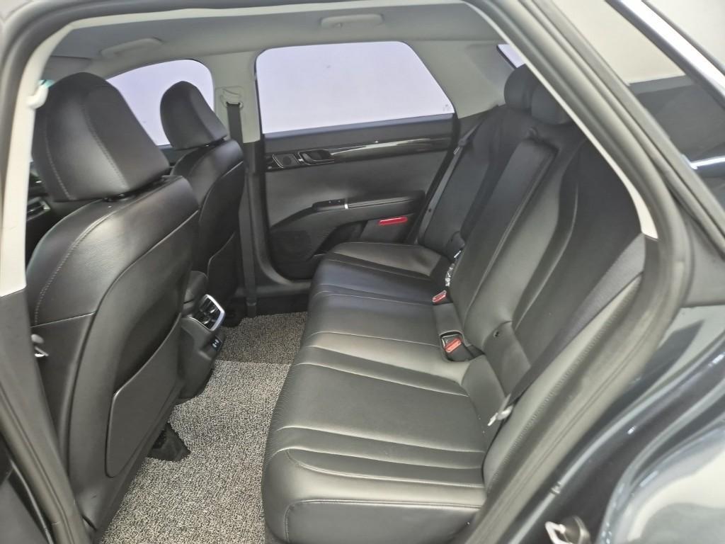 HYUNDAI Grandeur - Vista 12