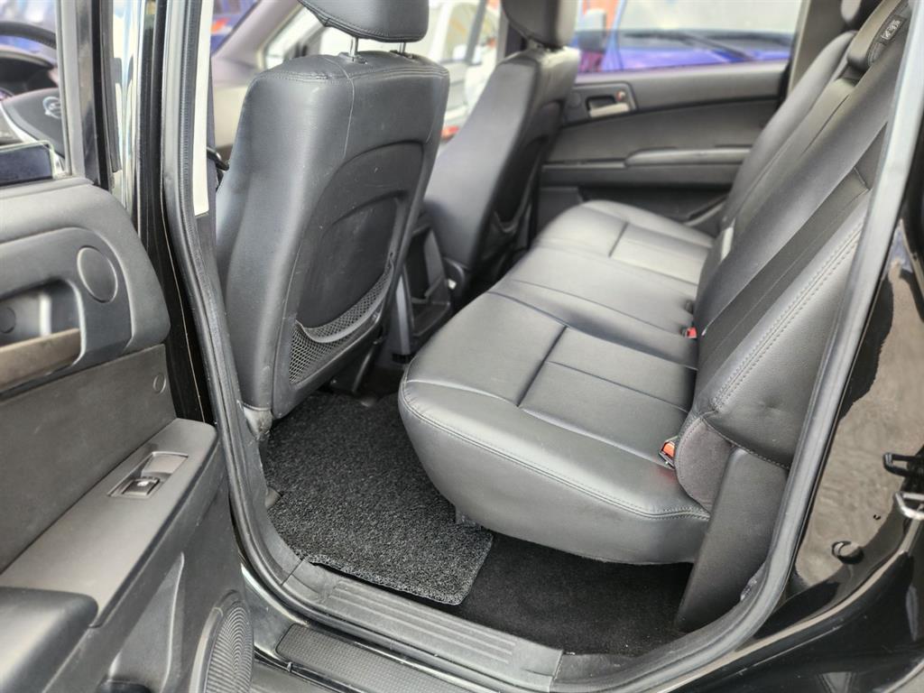 Ssangyong Korando 2016 Negro - Importación desde Corea - HF Imports Iquique - Foto 13