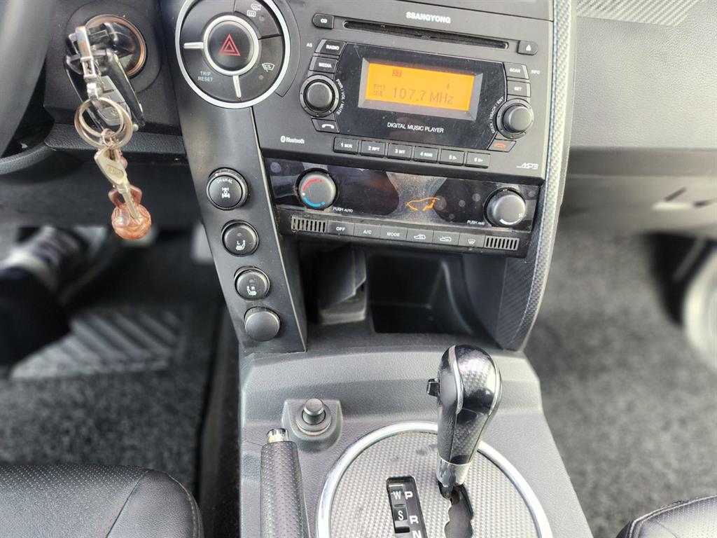 Ssangyong Korando - Vista 9