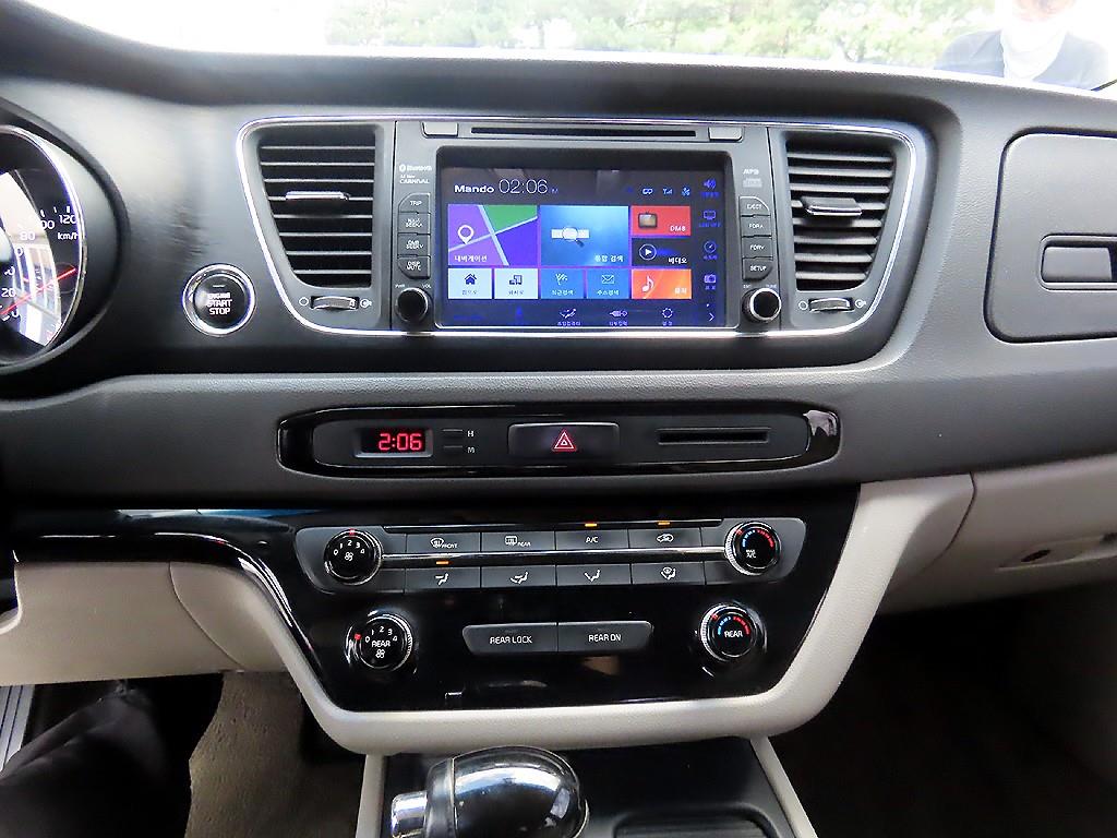 KIA Carnival 2016 - Importación desde Corea - HF Imports Iquique - Foto 14