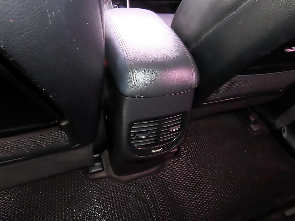 KIA Carens 2016 Rojo - Importación desde Corea - HF Imports Iquique - Foto 17