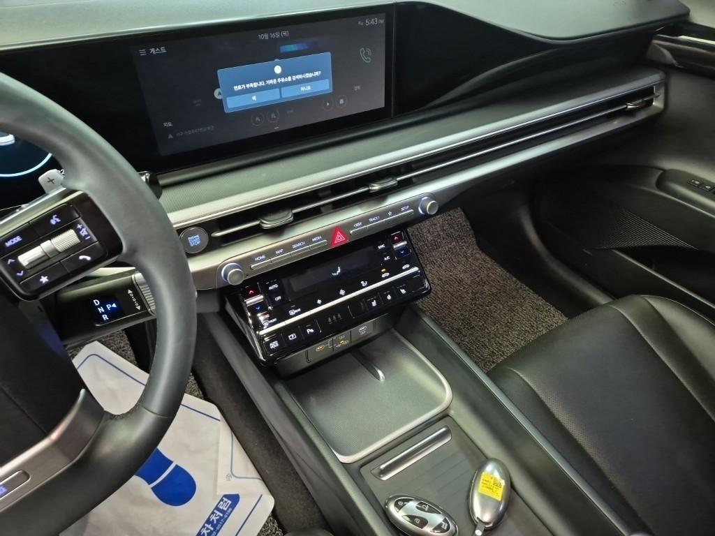 HYUNDAI Grandeur - Vista 10