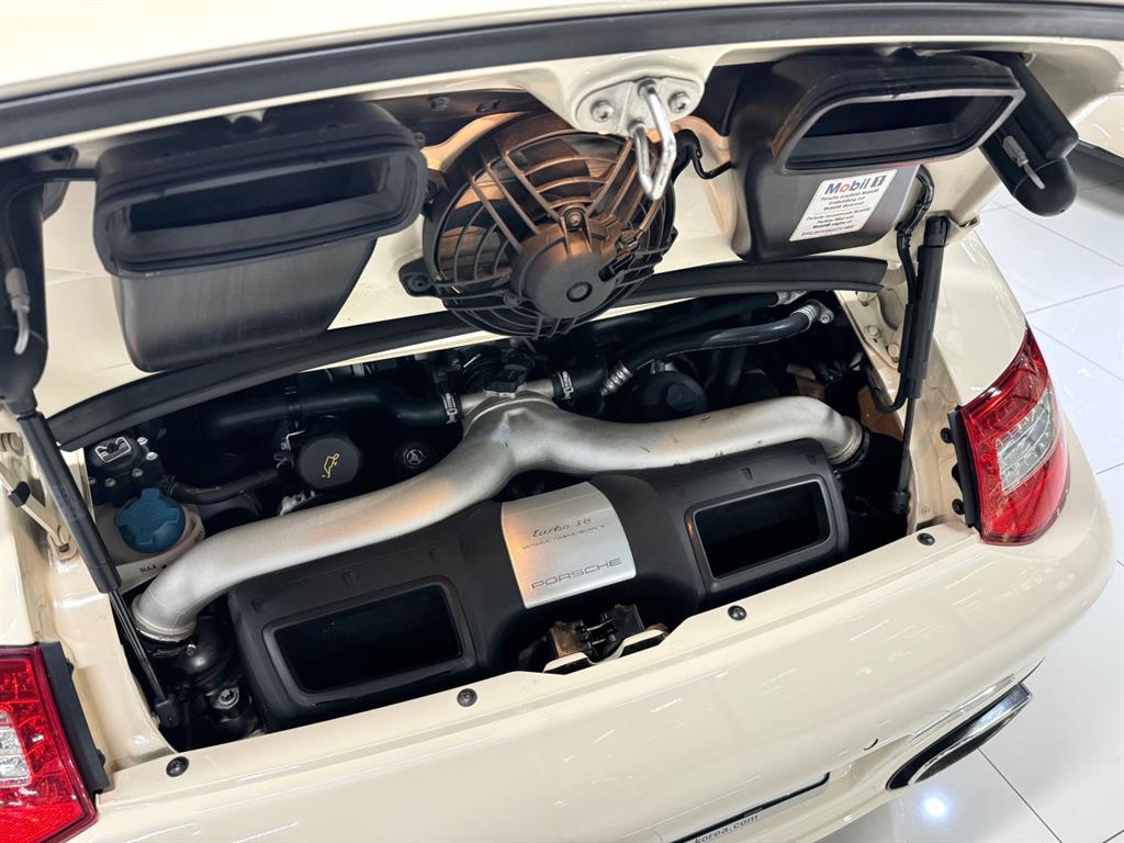 Porsche 911 - Vista 12