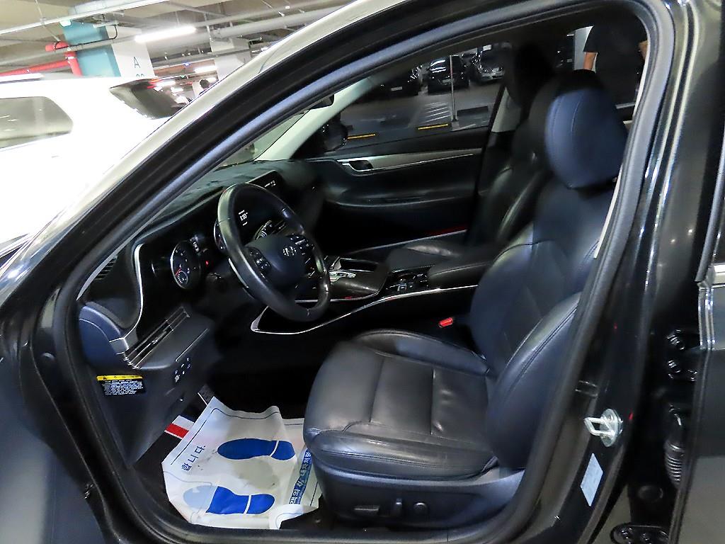 HYUNDAI Grandeur - Vista 6