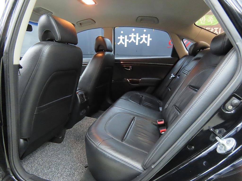 HYUNDAI Grandeur - Vista 6