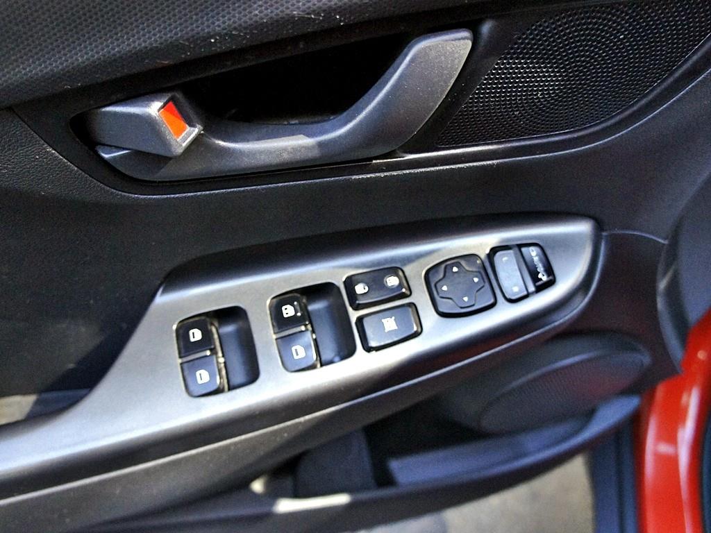 HYUNDAI Kona 2018 Rojo - Importación desde Corea - HF Imports Iquique - Foto 13