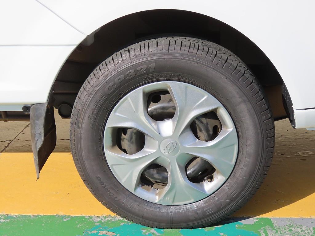 Small Truck Normal Box(Low Deck) 2024 Blanco - Importación desde Corea - HF Imports Iquique - Foto 17