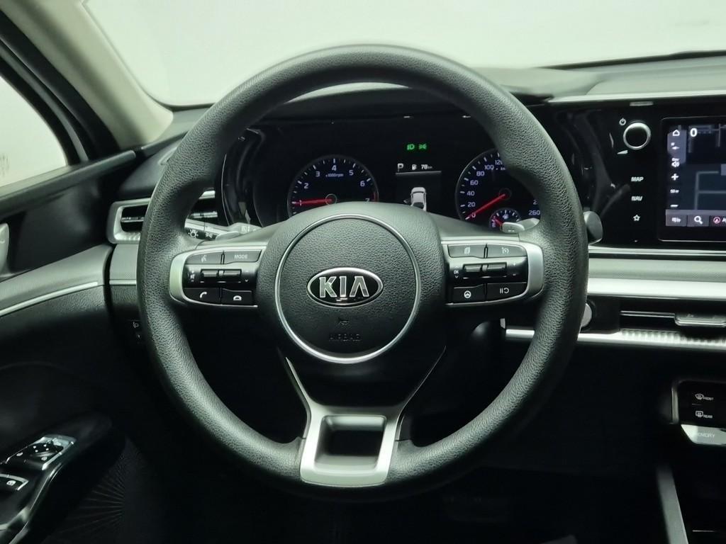 KIA K5 - Vista 6