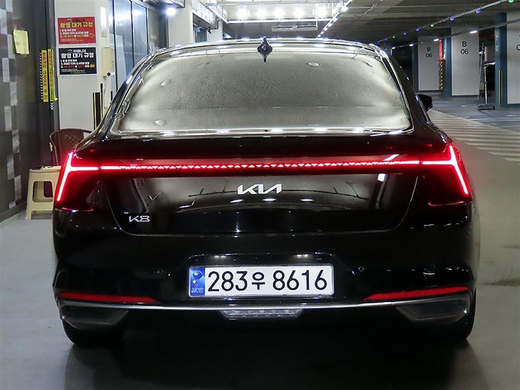 KIA K8 - Vista 5