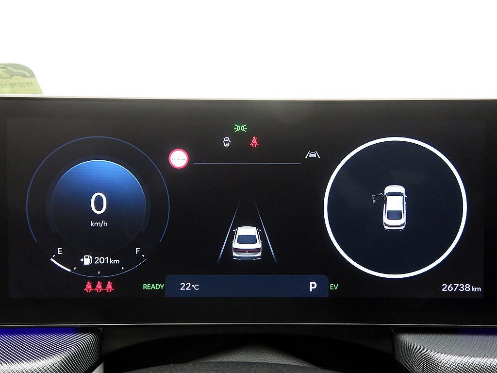 HYUNDAI Sonata - Vista 11