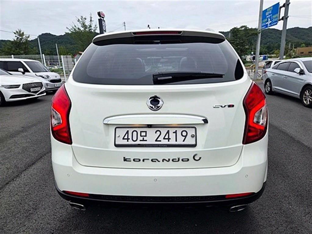 Ssangyong Korando - Vista 4