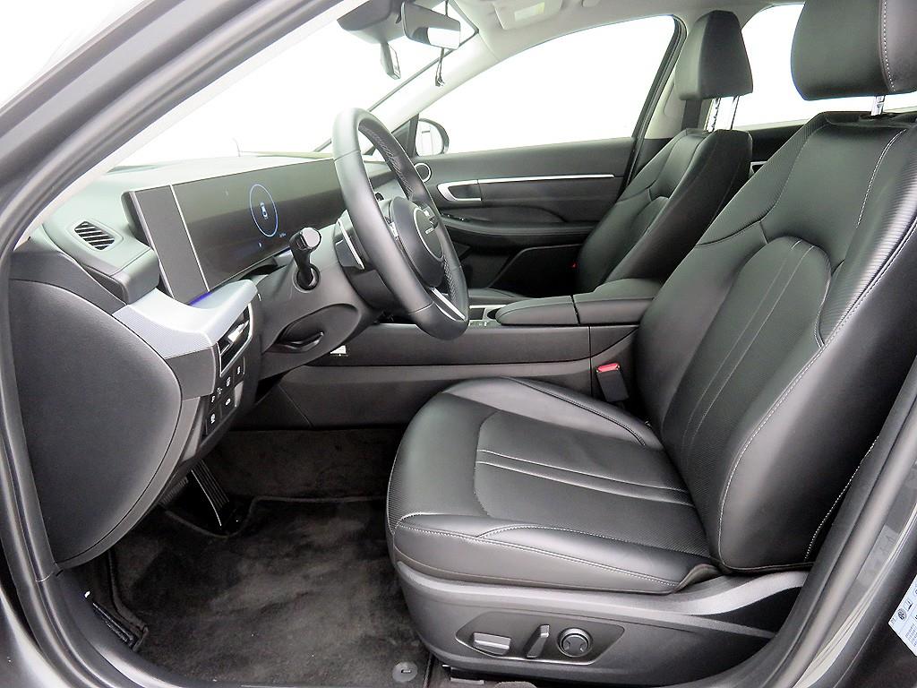 HYUNDAI Sonata - Vista 6