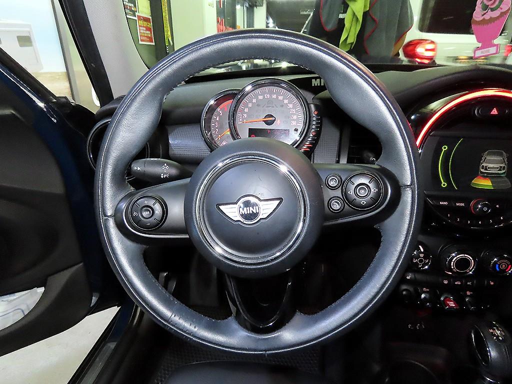 Mini Cooper - Vista 8