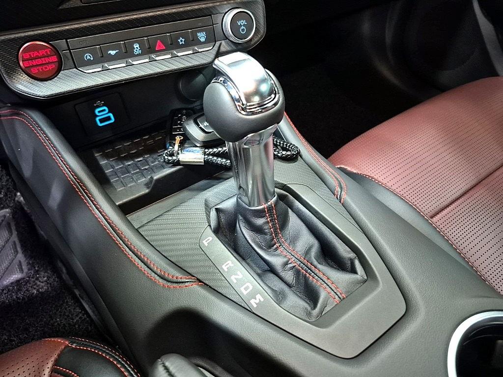 Ford Mustang - Vista 12