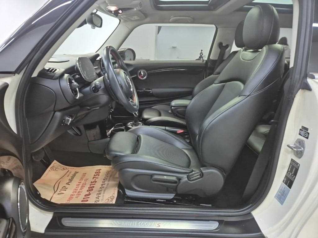 Mini Cooper - Vista 11