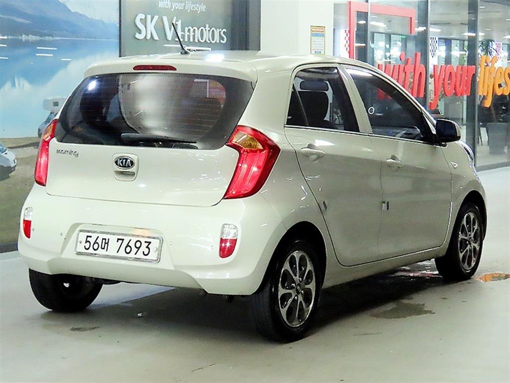 KIA Morning - Vista 4