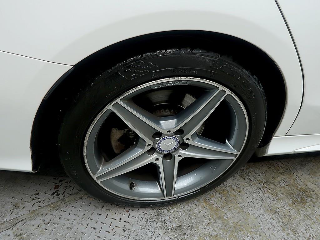 Mercedes Benz C Class 2017 Blanco - Importación desde Corea - HF Imports Iquique - Foto 8