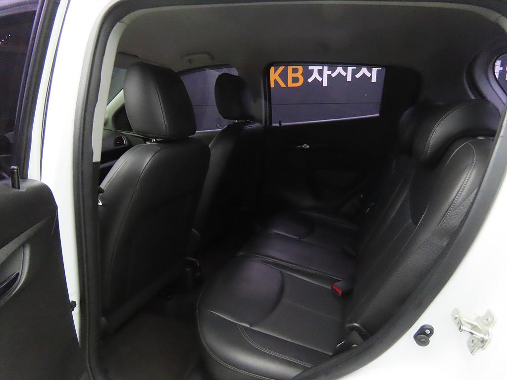 Chevrolet Spark - Vista 6