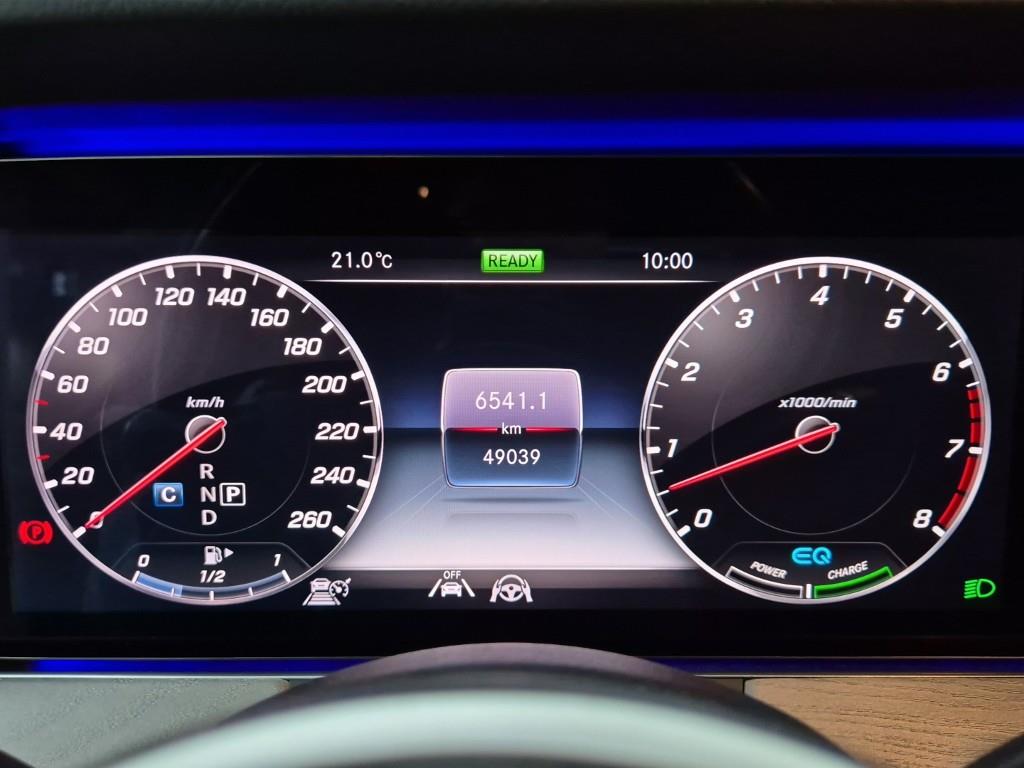 Mercedes Benz CLS Class - Vista 7