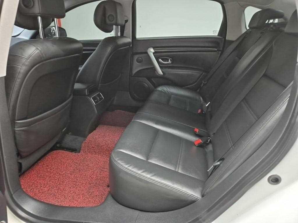 SAMSUNG SM7 - Vista 12