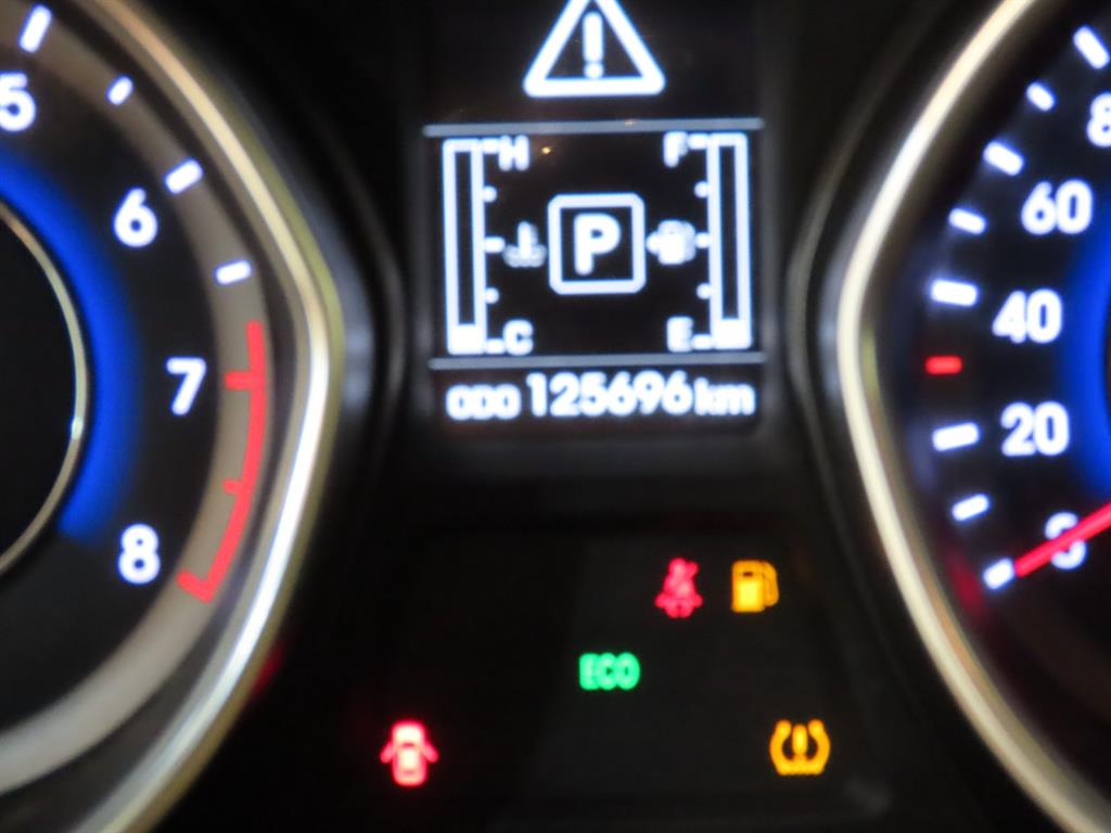 HYUNDAI Avante 2014 Blanco - Importación desde Corea - HF Imports Iquique - Foto 13