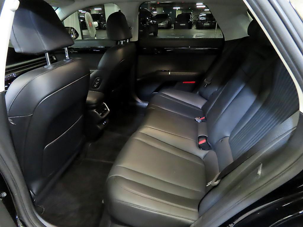 HYUNDAI Grandeur - Vista 7