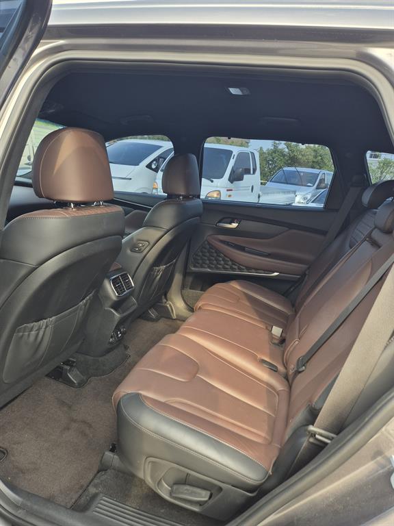 HYUNDAI Santa Fe - Vista 8