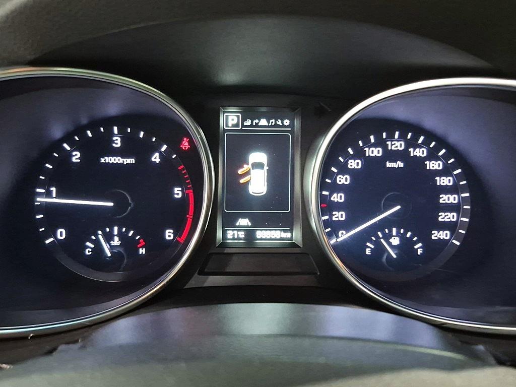 HYUNDAI Santa Fe - Vista 5