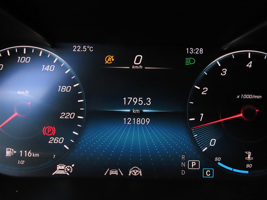 Mercedes Benz C Class - Vista 9