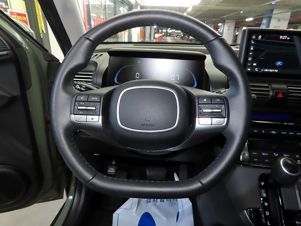 HYUNDAI Casper - Vista 8