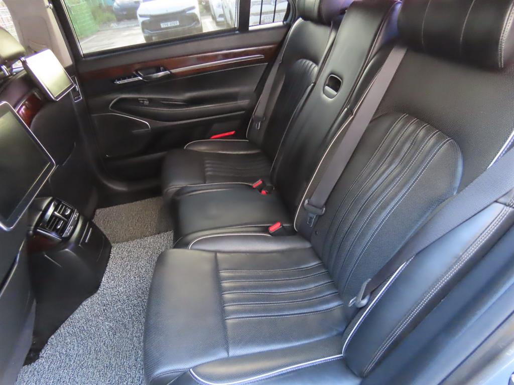 Genesis EQ900 2016 - Importación desde Corea - HF Imports Iquique - Foto 8