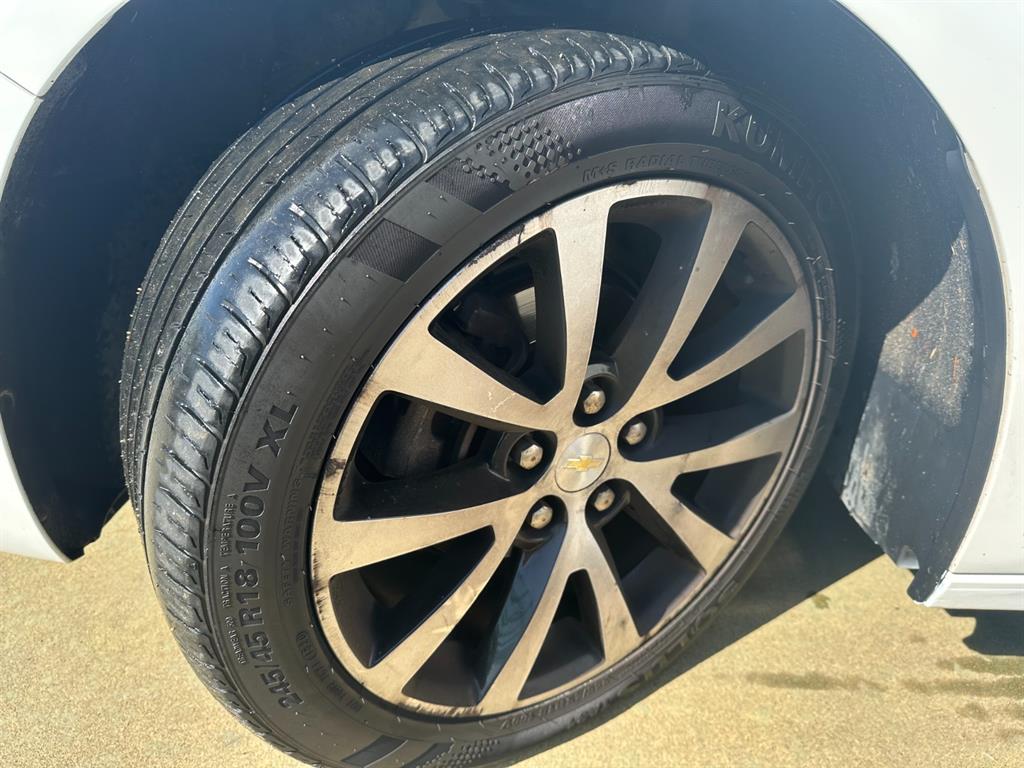 Chevrolet Malibu - Vista 7