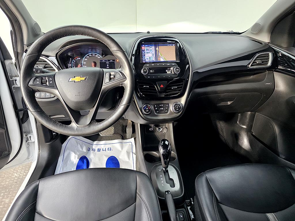 Chevrolet Spark - Vista 5