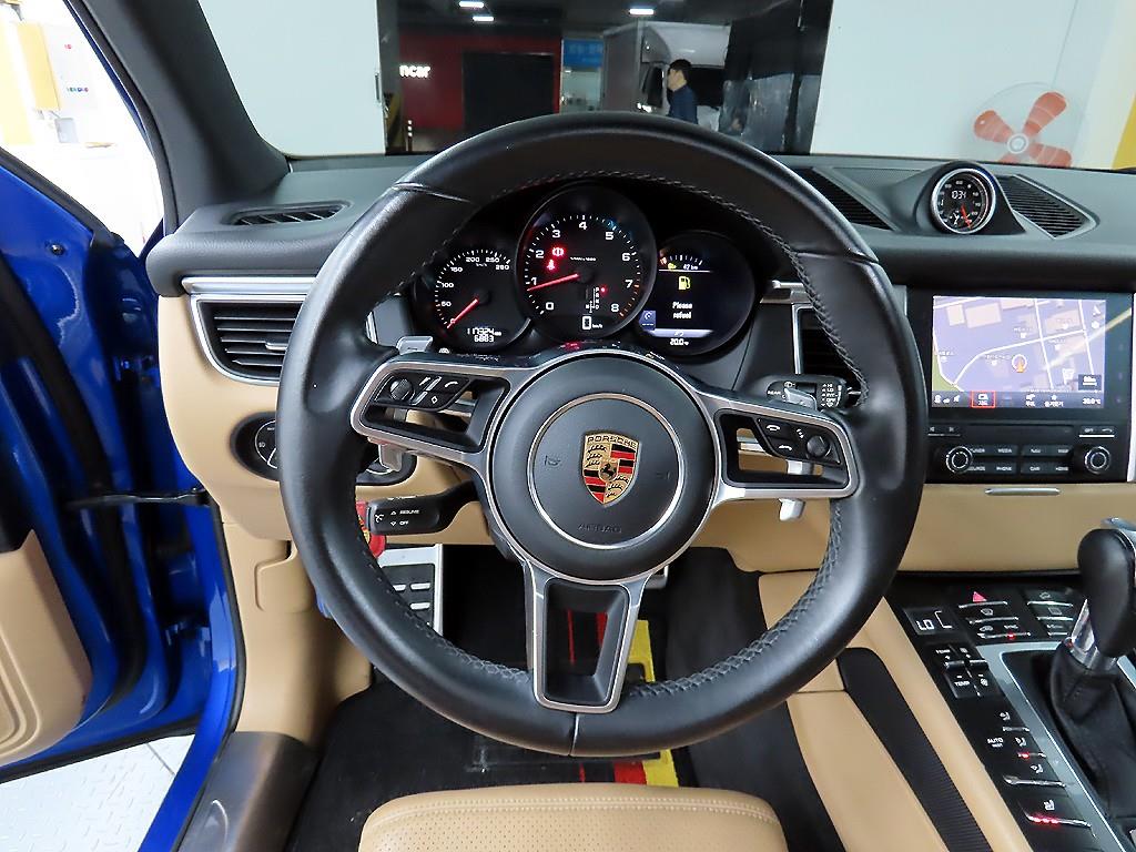 Porsche Macan - Vista 9