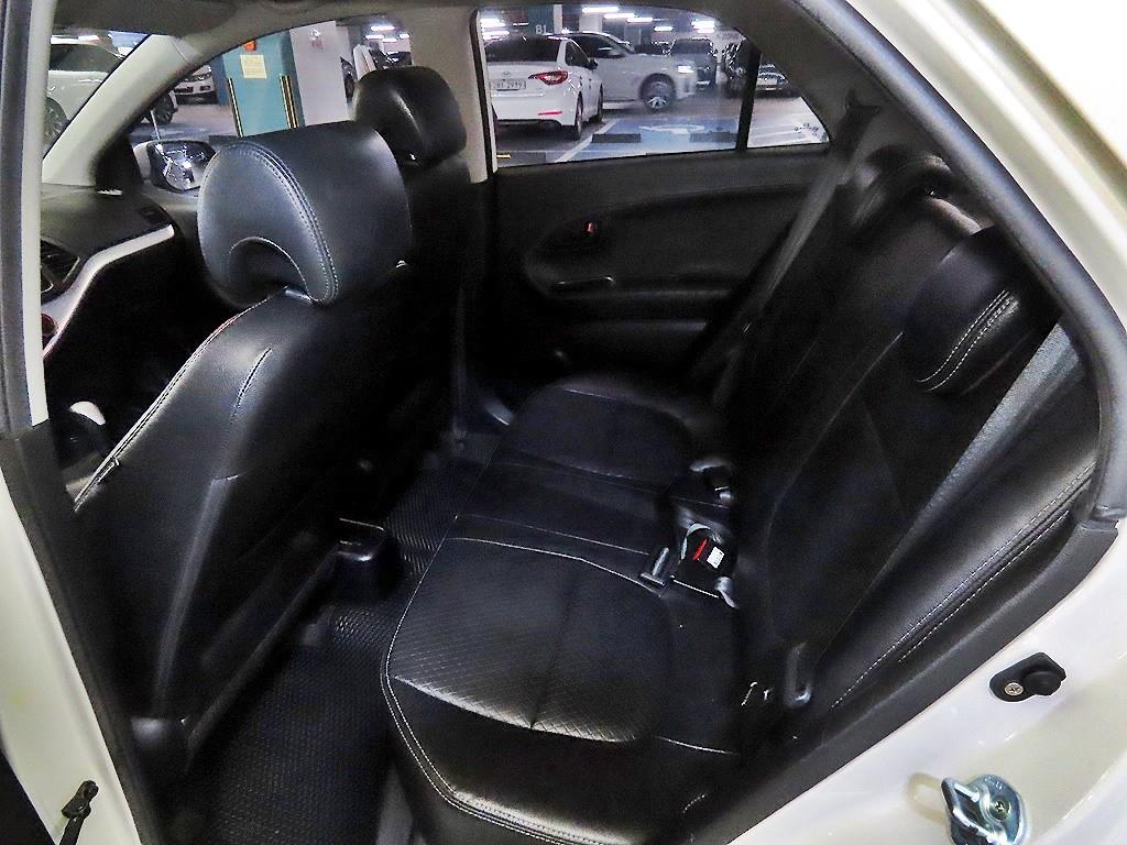 KIA Morning - Vista 7